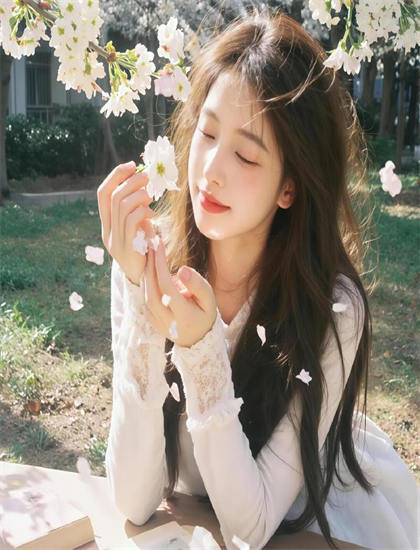 财阀家的小儿子在线观看韩剧TV_女人_毛葺茸_英语老师的兔子又大又软又好吃